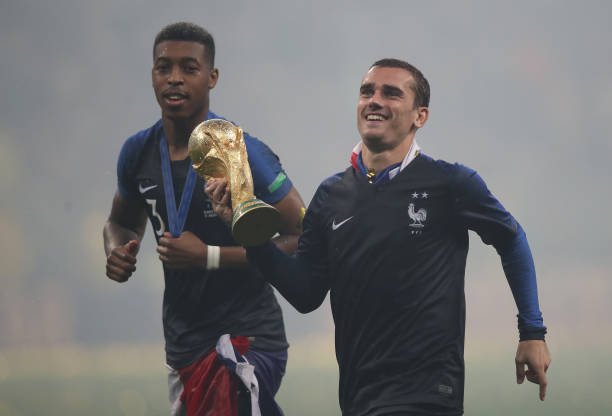 卡马文加作 卡马文加作